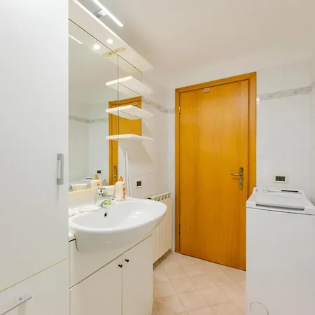 Mia Flat - 10 Min From Train Station 4* Venezia