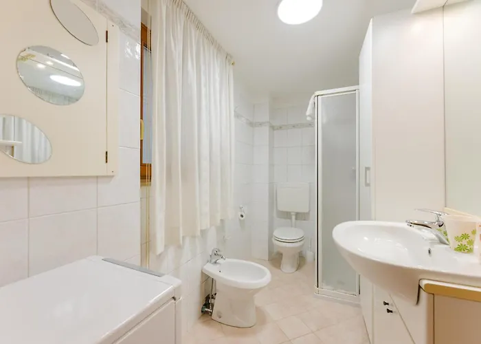 Mia Flat - 10 Min From Train Station