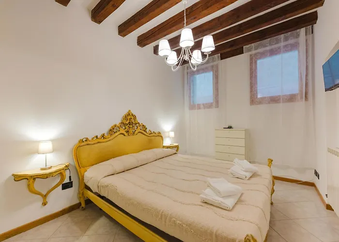 招待所 Mia Flat - 10 Min From Train Station 威尼斯